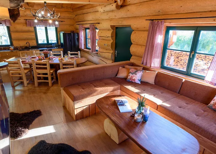 Srub Kvetonov Feriehus *